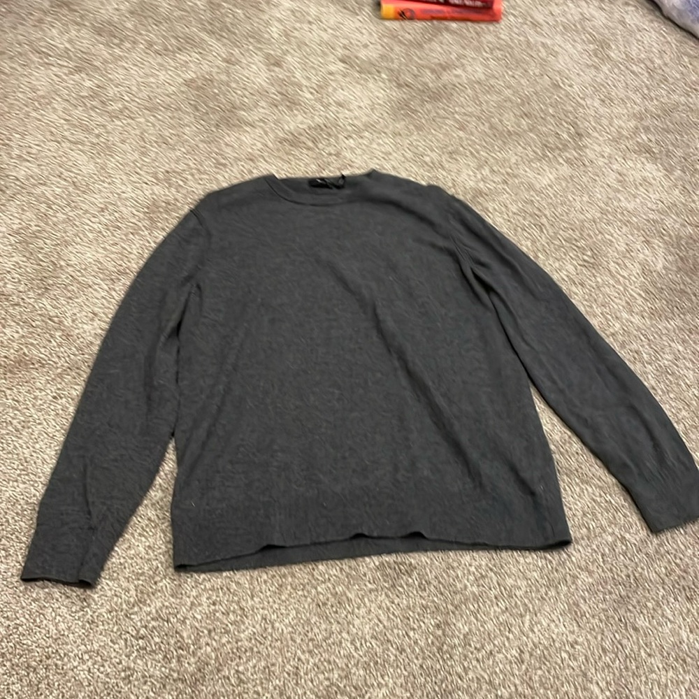 Theory sweater